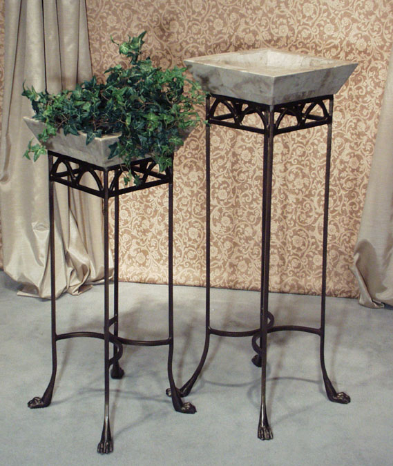 16-020-CHP - Crown - High Planter on an Iron Stand Cantor Stone (Bronze Finish)