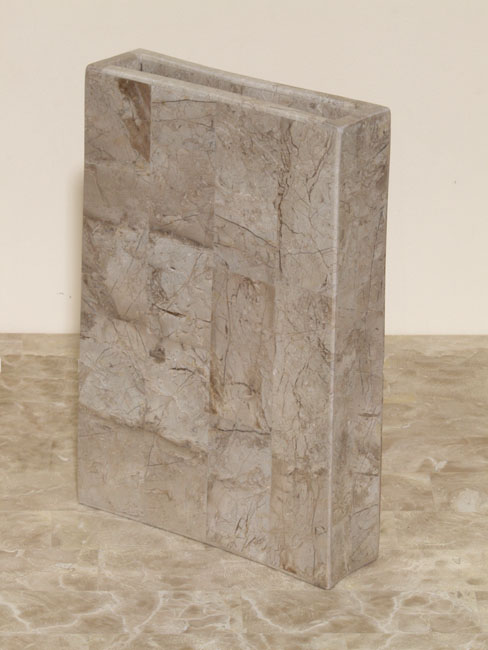 16-9466 - Mia Vase, Cantor Stone