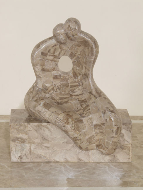 16-9518 - Cuddling Sculpture, Cantor Stone