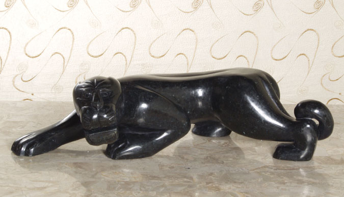 57-0539 - Black Panther with Head Facing Back, Black Stone