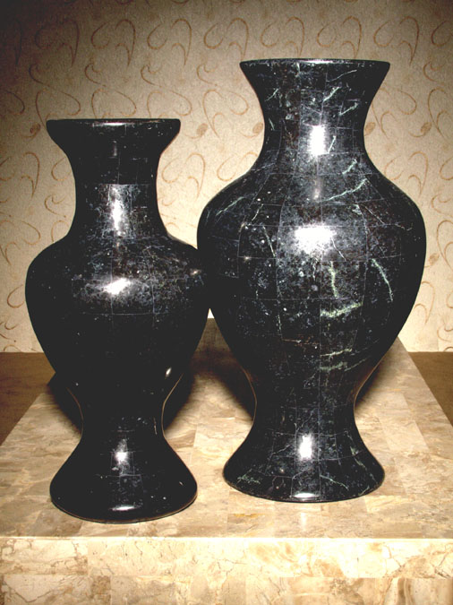 57-9322 - Oriental Vase, Medium, Black Stone