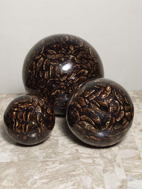 610-0042.10 - 10.5 In. Sphere, Brown Malachite