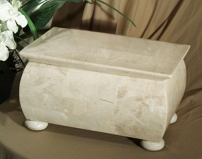 64-0113 - Regency III-Lrg. Tea Caddy (Hinged), Beige Fossil Stone