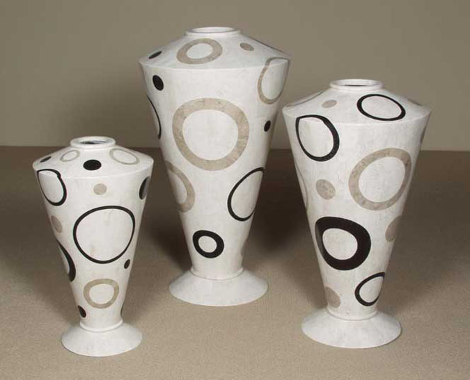 76-9214 - Bubbles Jar, Medium, White Ivory Stone/Black Stone/Cantor Stone