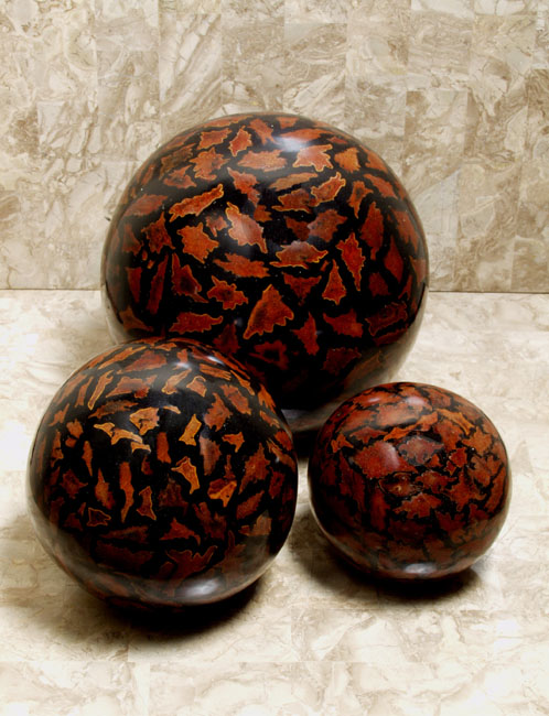 93-0042 - 7.5 In. Sphere, Red Coco Husk Finish