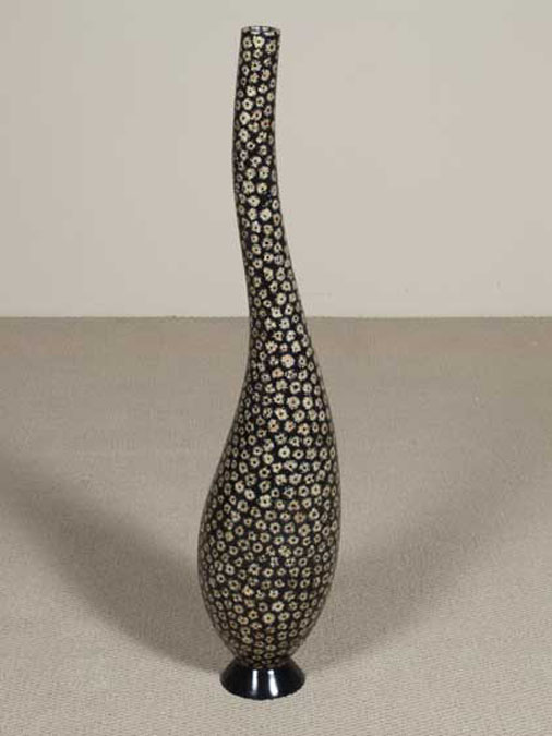 94-9410 - Beauty Vase, Cob Slices with Black Finish