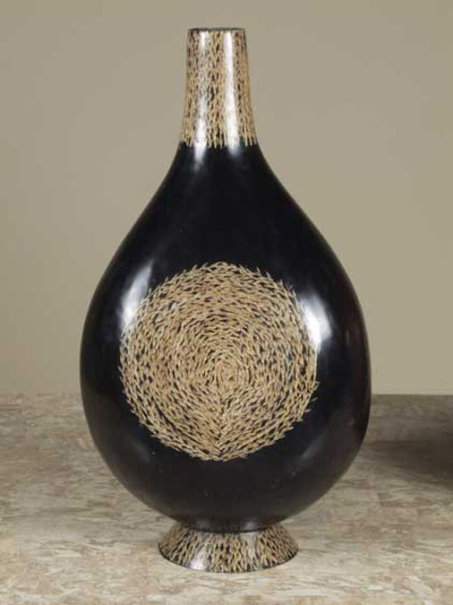 94C-9419 - Mimosa 3-Sided Vase, Corn Tassels with Black Finish