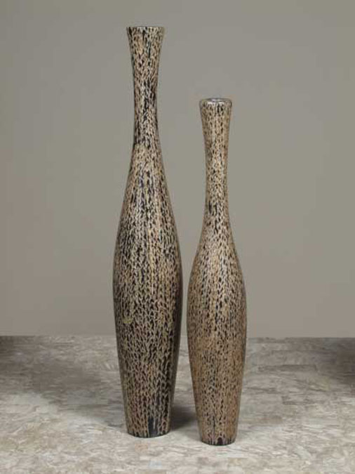 94C-9413 - Vino Vase, Tall, Corn Tassels with Black Finish