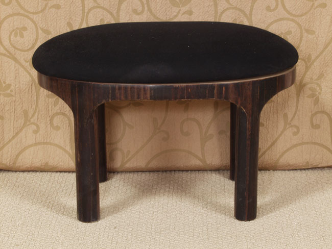 96-5044 - Oval Bench, Dark Banana Bark