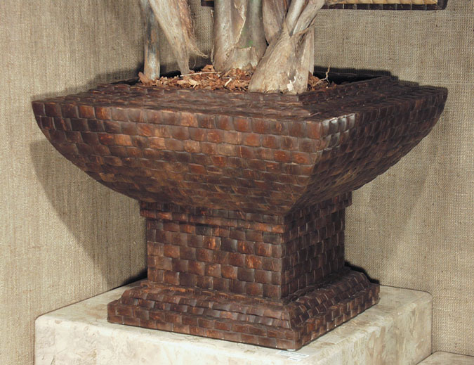 99-0356 - Caesar Planter, Square, Solid Dark Coco Shell